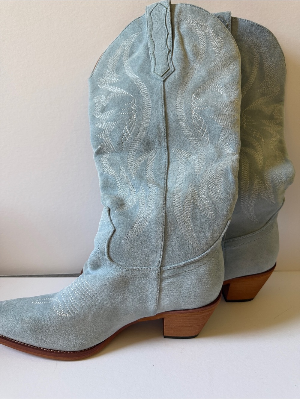 Women’s Light Blue Suede Cowboy Boots size 8